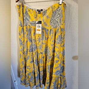 Chaps Yellow & Blue Paisley Skirt